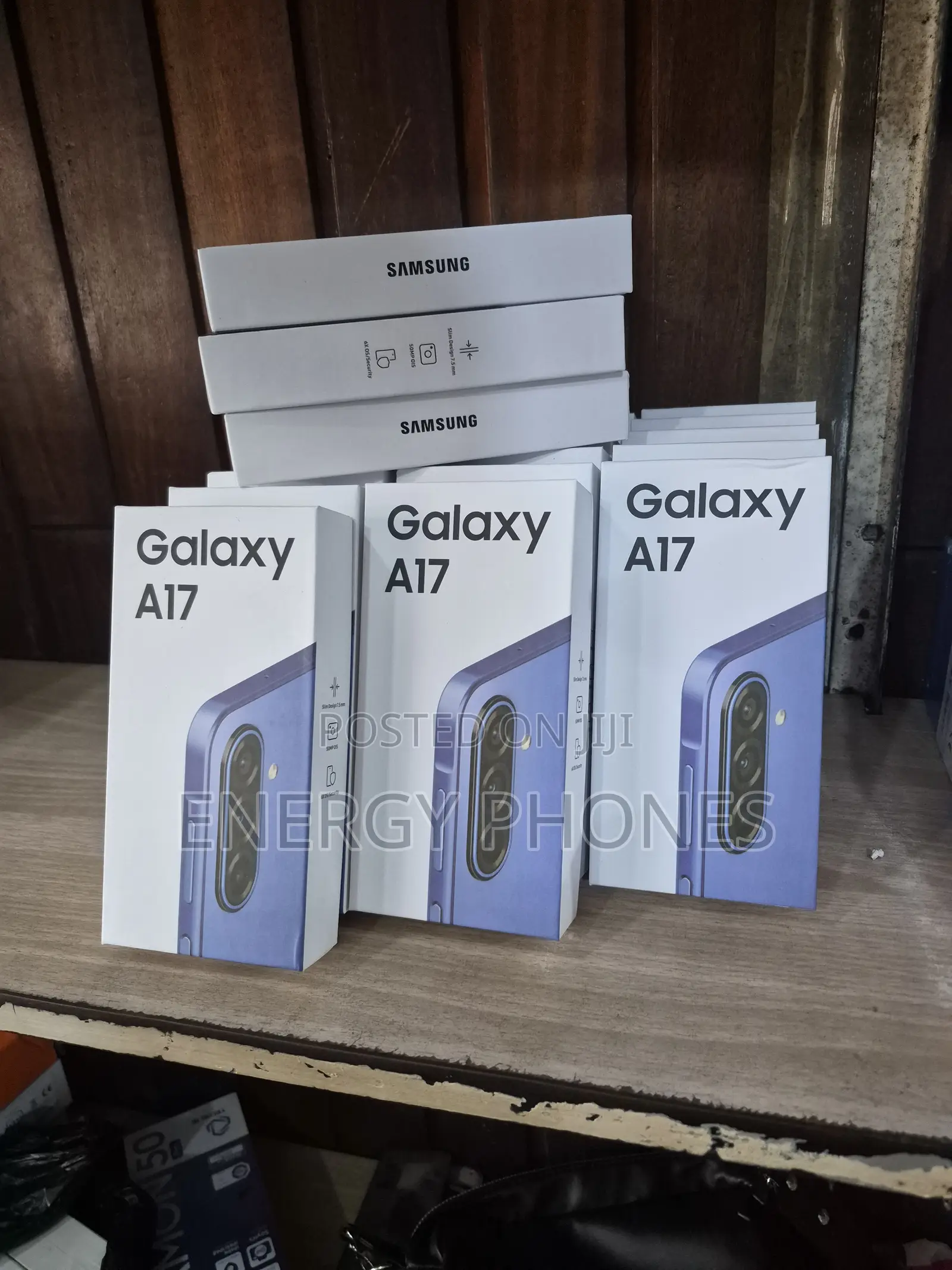 New Samsung Galaxy A17 5G 256 GB Blue