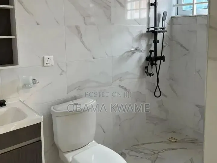 2bdrm House in Laryea Homes, Coca Cola for rent