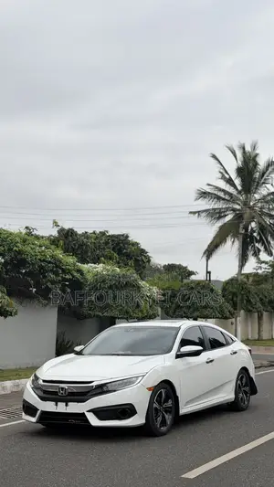 Honda Civic Touring 4dr Sedan (1.5L 4cyl) 2016 White
