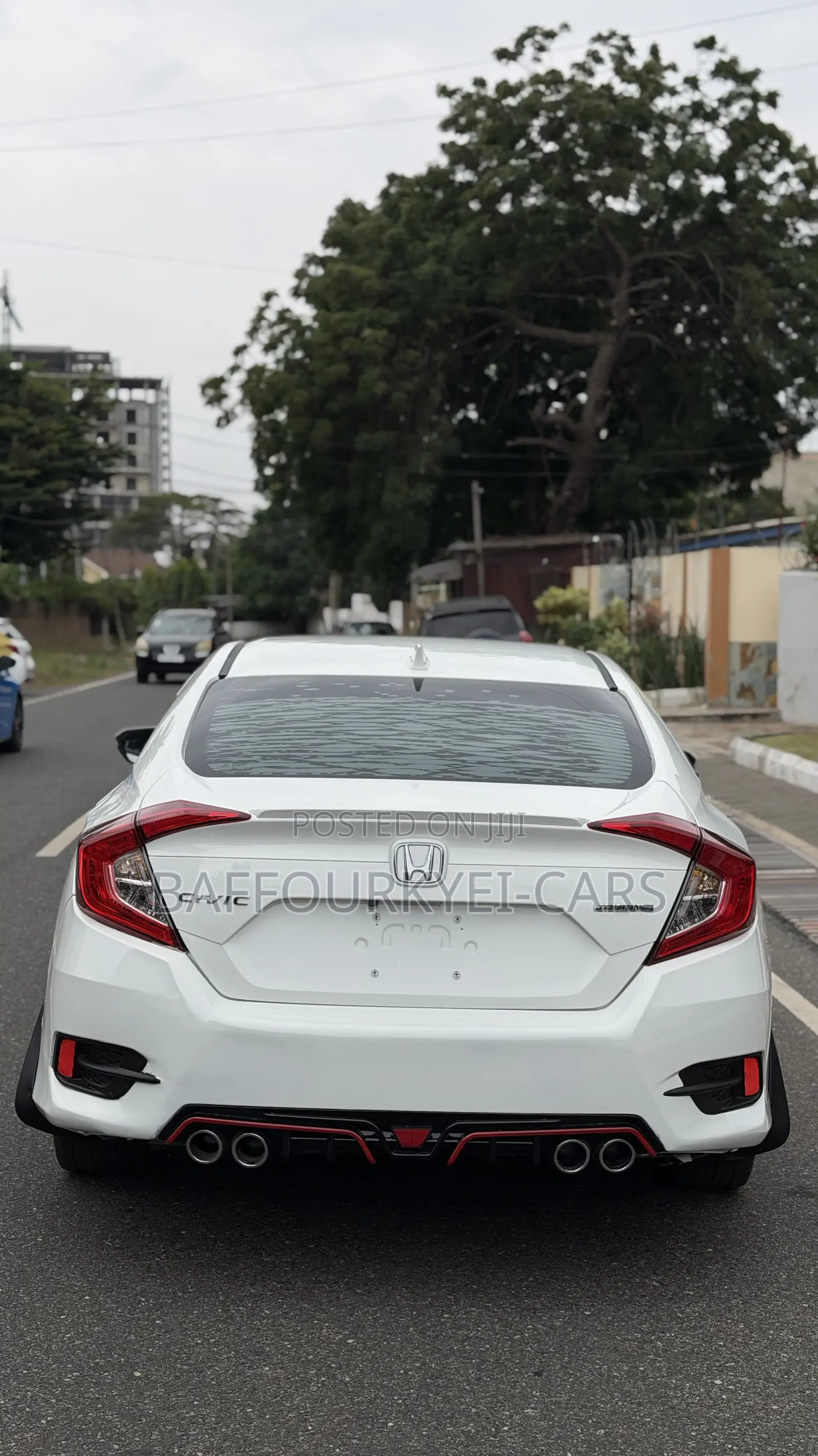 Honda Civic Touring 4dr Sedan (1.5L 4cyl) 2016 White