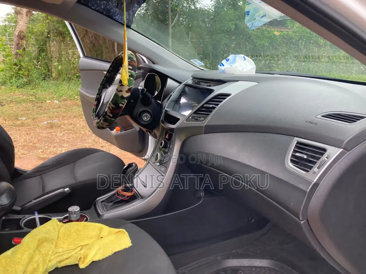 Hyundai Elantra 2015 White