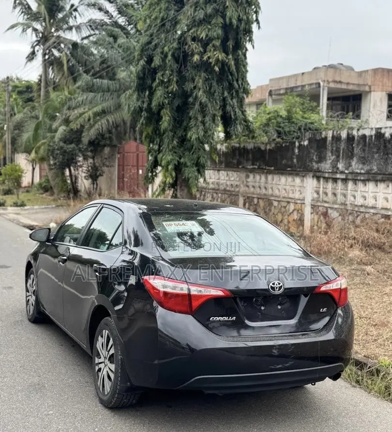 Toyota Corolla LE 4dr Sedan (1.8L 4cyl CVT) 2016 Black