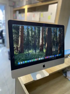Desktop Computer Apple iMac 8GB Intel Core i5 SSD 256GB
