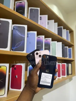 New Apple iPhone 13 128 GB