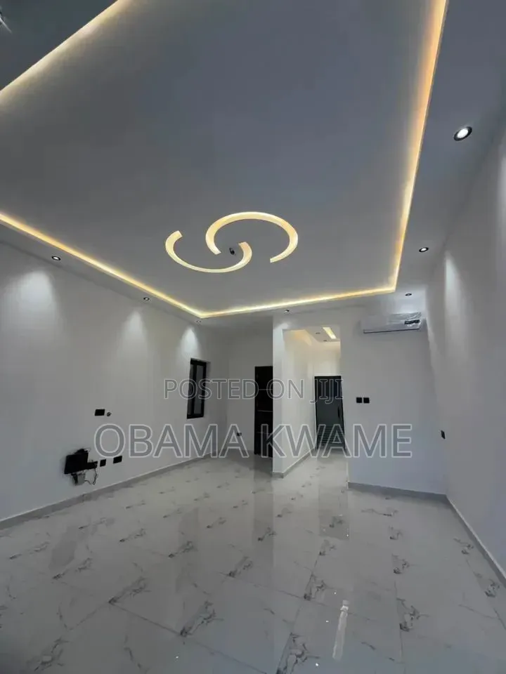 3bdrm House in Laryea Homes, Lake Side Estate for sale