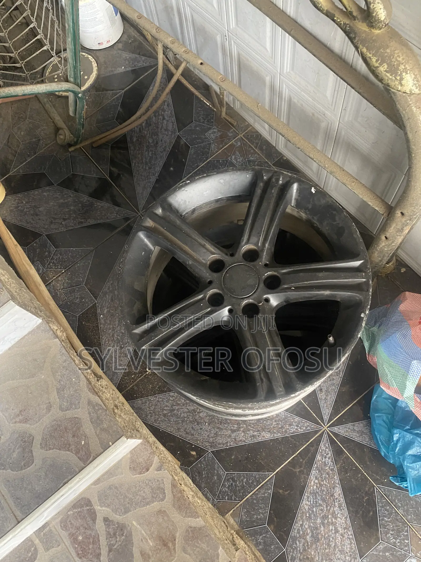 BMW Rim 17inches