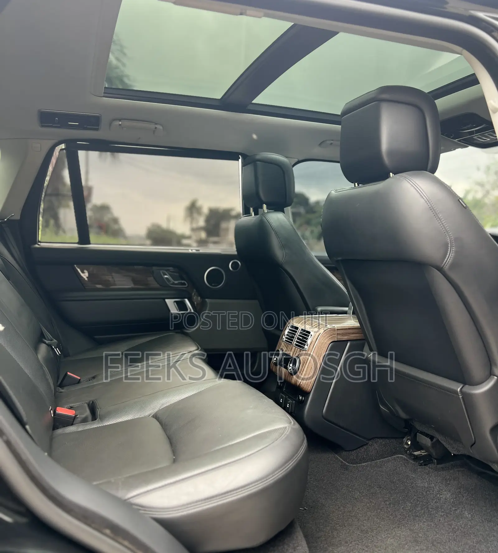 Land Rover Range Rover Vogue 2021 Black