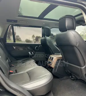 Land Rover Range Rover Vogue 2021 Black