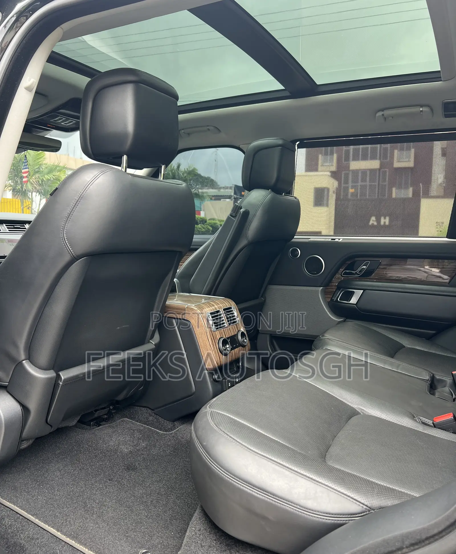 Land Rover Range Rover Vogue 2021 Black