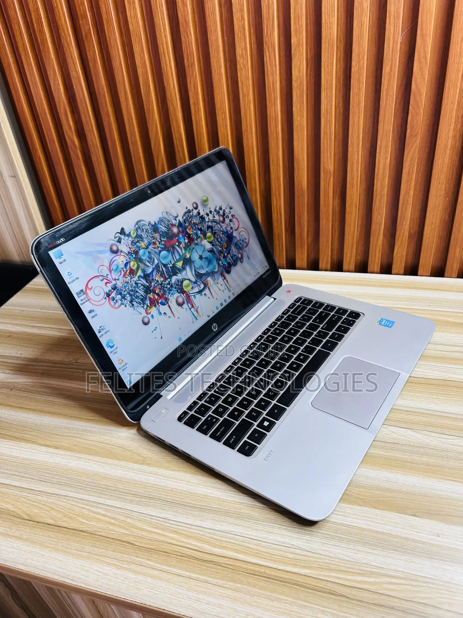 Laptop HP Envy 14t 12GB Intel Core i7 SSD 256GB