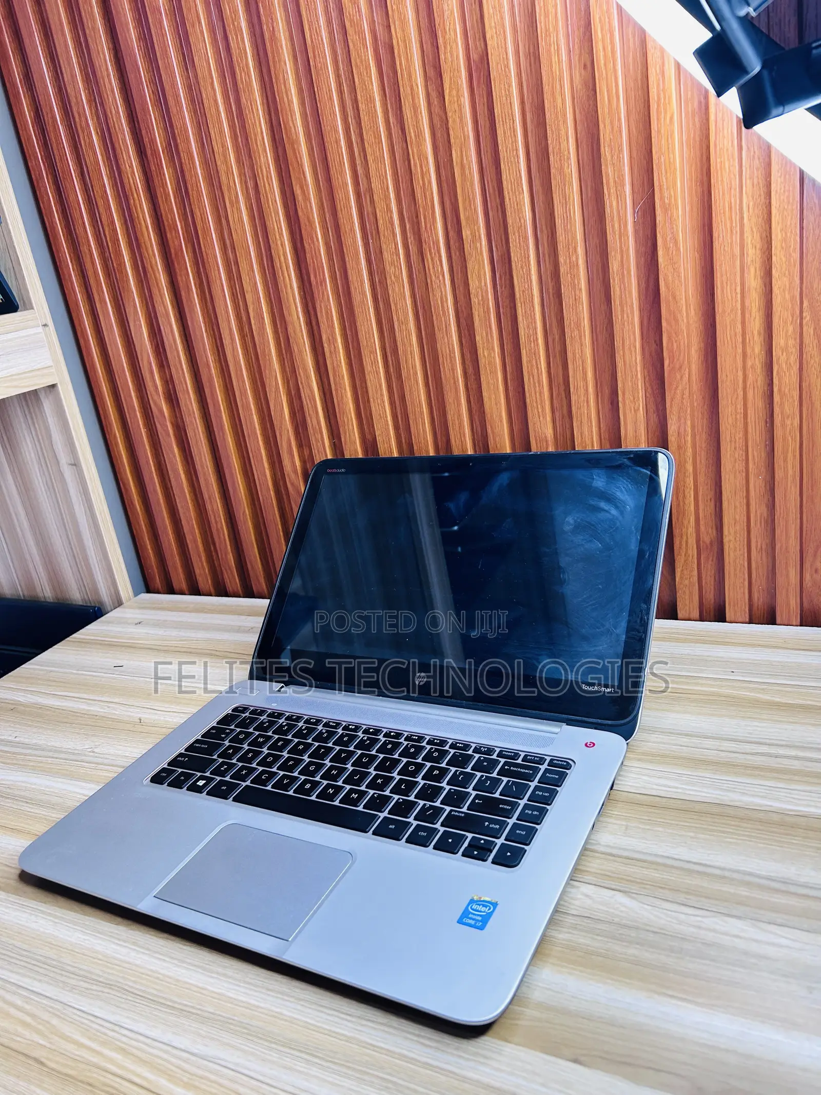 Laptop HP Envy 14t 12GB Intel Core i7 SSD 256GB