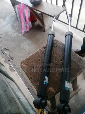 Lexus I S 3 2015 Back Shocks Absorbers