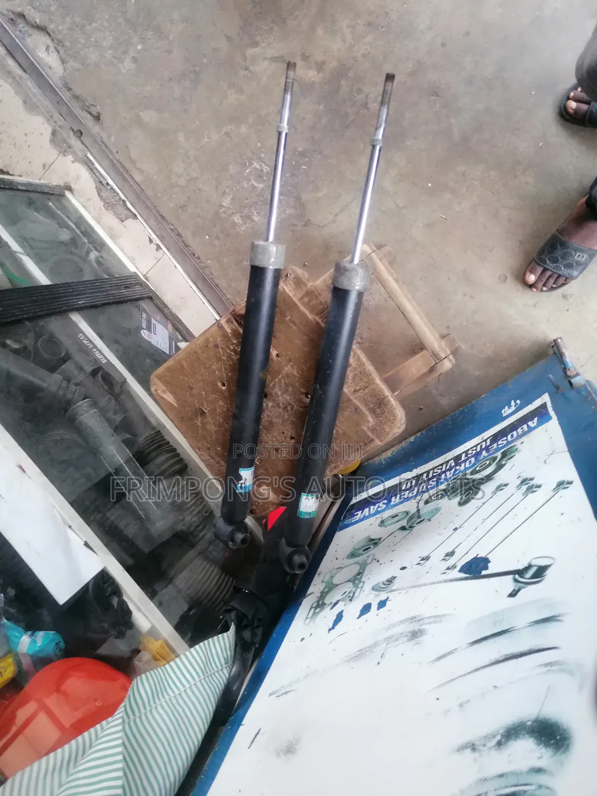 Lexus I S 3 2015 Back Shocks Absorbers