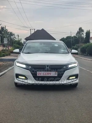 Honda Accord Sport 2018 White
