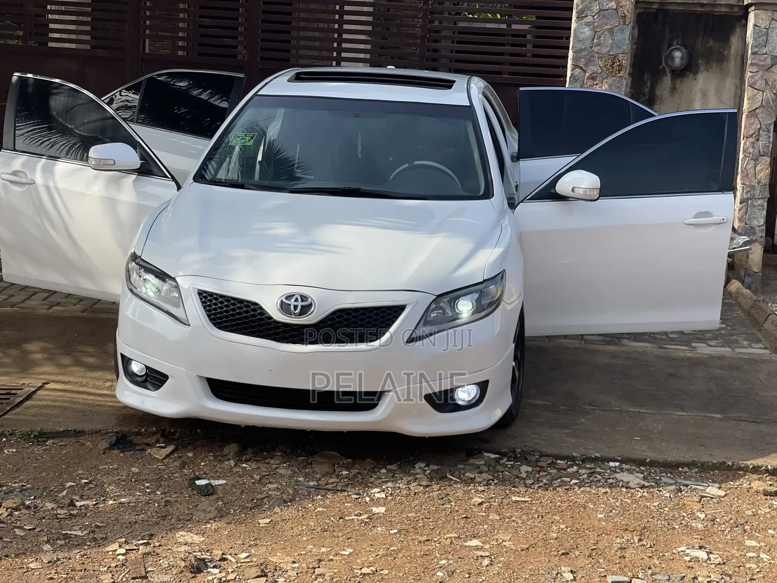 Toyota Camry 2012 White