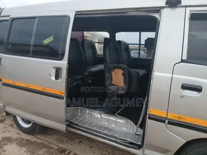 Hyundai H-100 2001 Silver