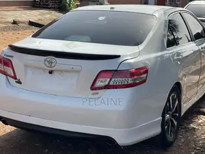 Toyota Camry 2012 White