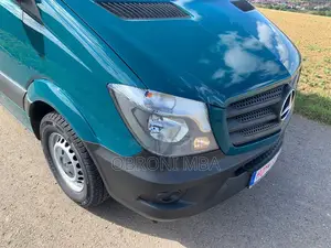 Mercedes-Benz Sprinter 2016 Green