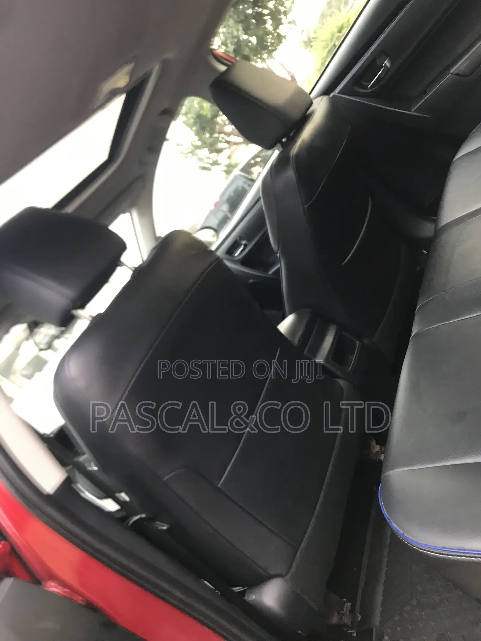 Toyota Corolla XSE (1.8L 4cyl 2A) 2018 Red