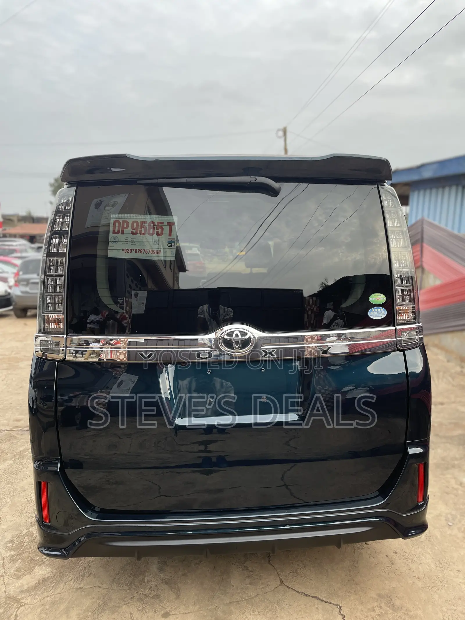 Toyota Voxy 2015 Black