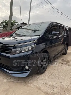 Toyota Voxy 2015 Black