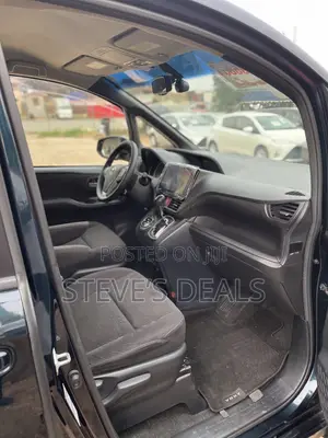 Toyota Voxy 2015 Black