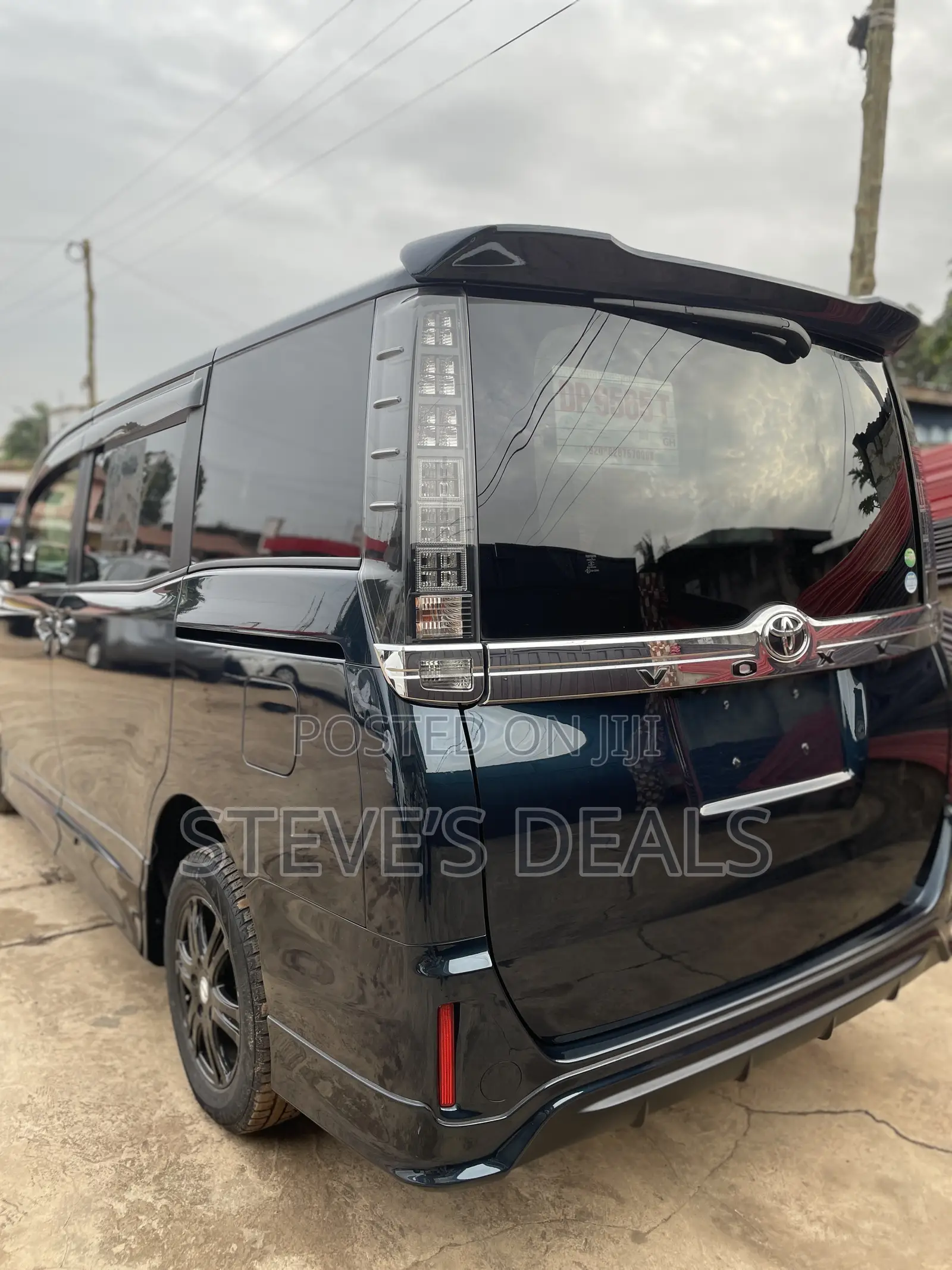 Toyota Voxy 2015 Black