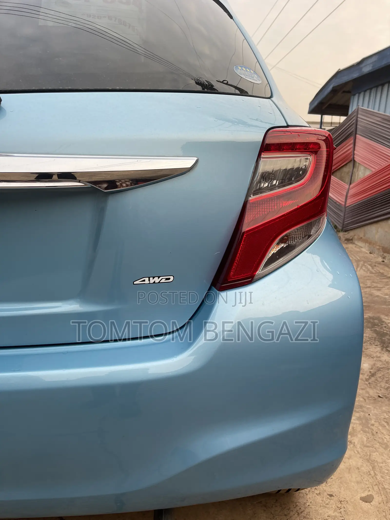 Toyota Vitz 1.3 AWD 5dr 2016 Blue