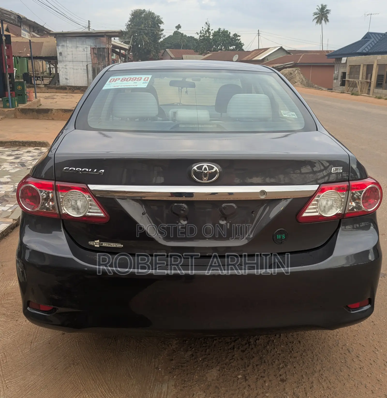 Toyota Corolla LE 4dr Sedan (1.8L 4cyl 4A) 2011 Gray