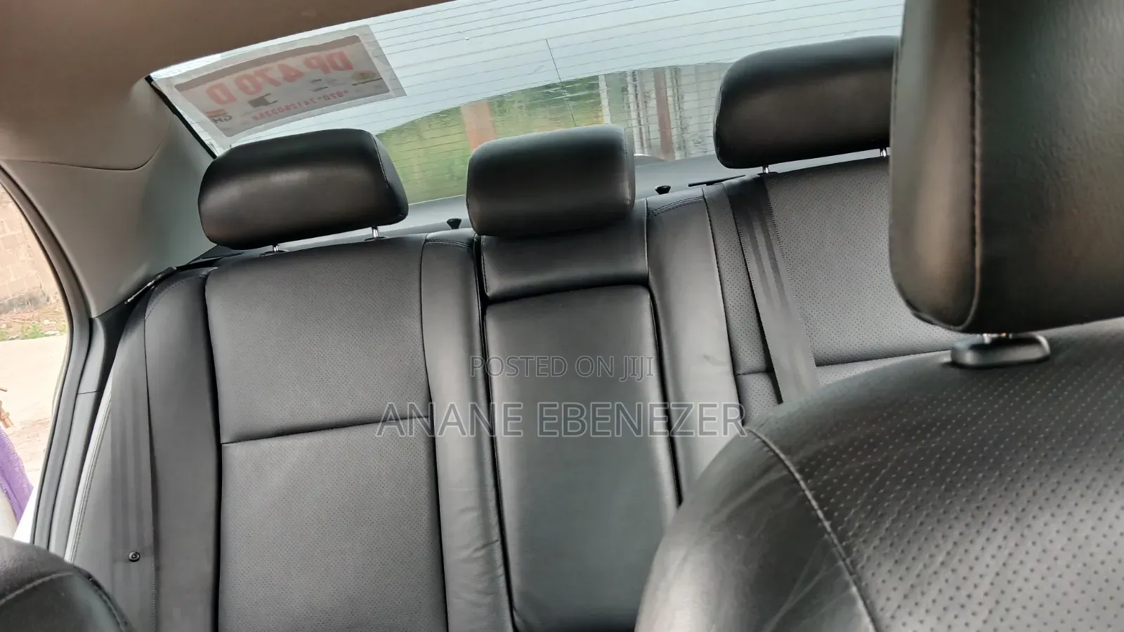 Toyota Corolla LE 4dr Sedan (1.8L 4cyl 4A) 2011 Silver