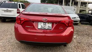 Toyota Corolla XSE (1.8L 4cyl 2A) 2018 Red