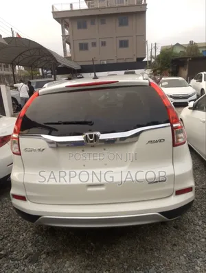 Honda CR-V Touring 4dr SUV (2.4L 4cyl CVT) 2016 White
