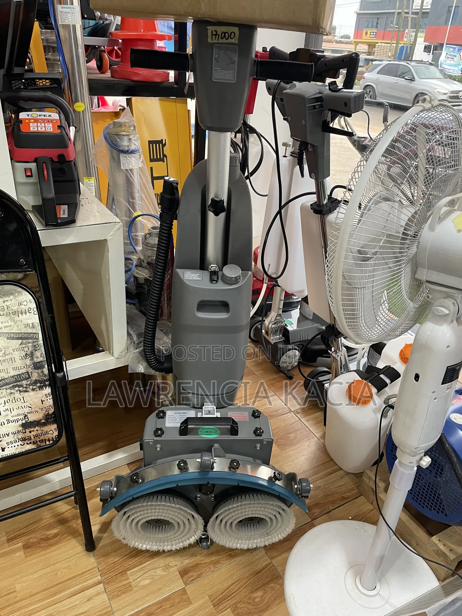 Cordless Floor Scraper