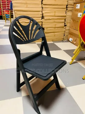 Plastic Folding Chairs-Heavy Duty