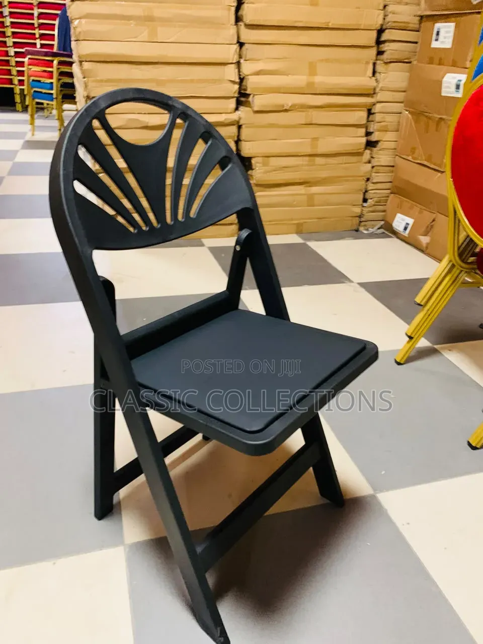 Plastic Folding Chairs-Heavy Duty