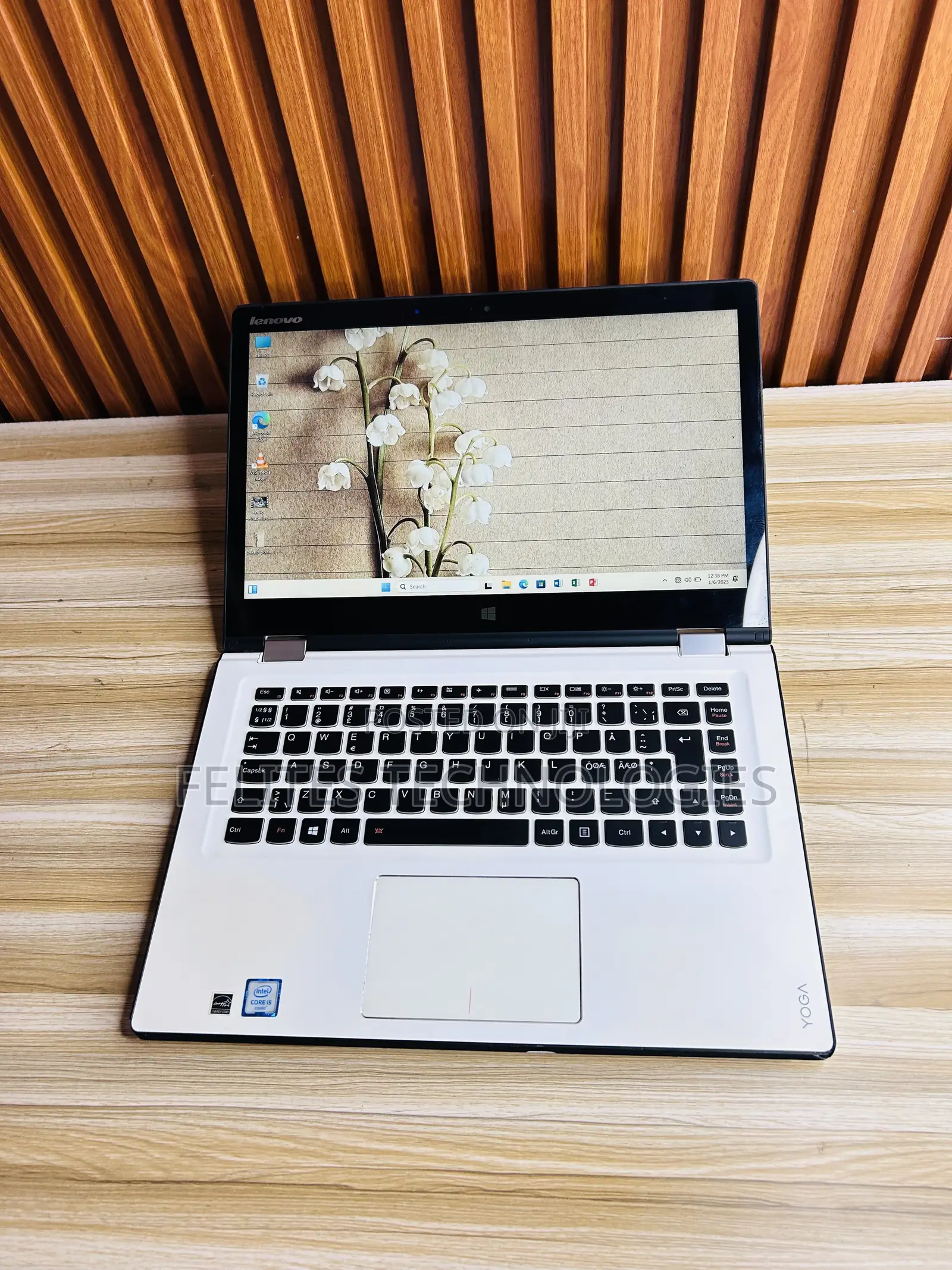 Laptop Lenovo IdeaPad Yoga 13 8GB Intel Core i5 SSD 256GB