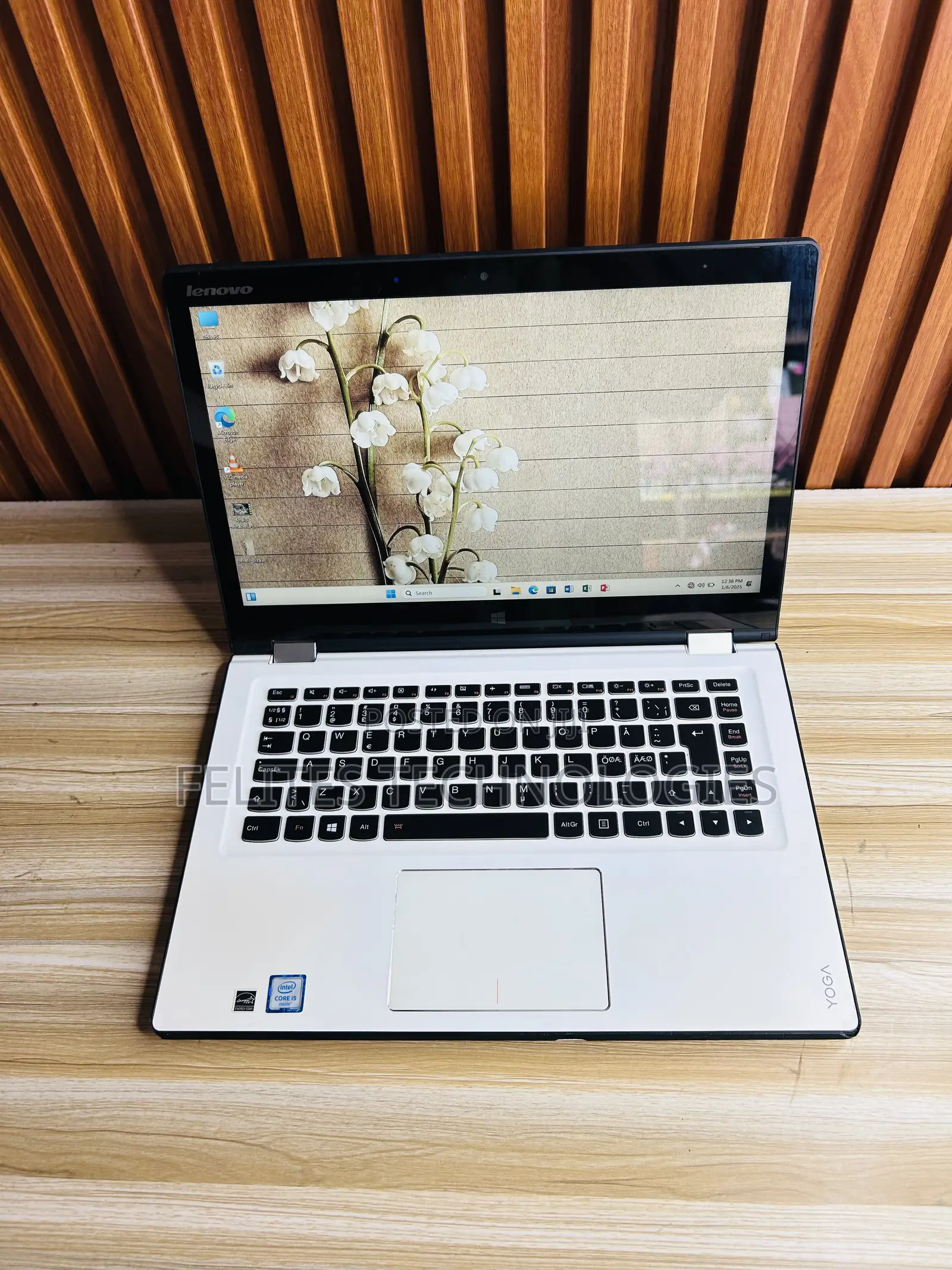 Laptop Lenovo IdeaPad Yoga 13 8GB Intel Core i5 SSD 256GB
