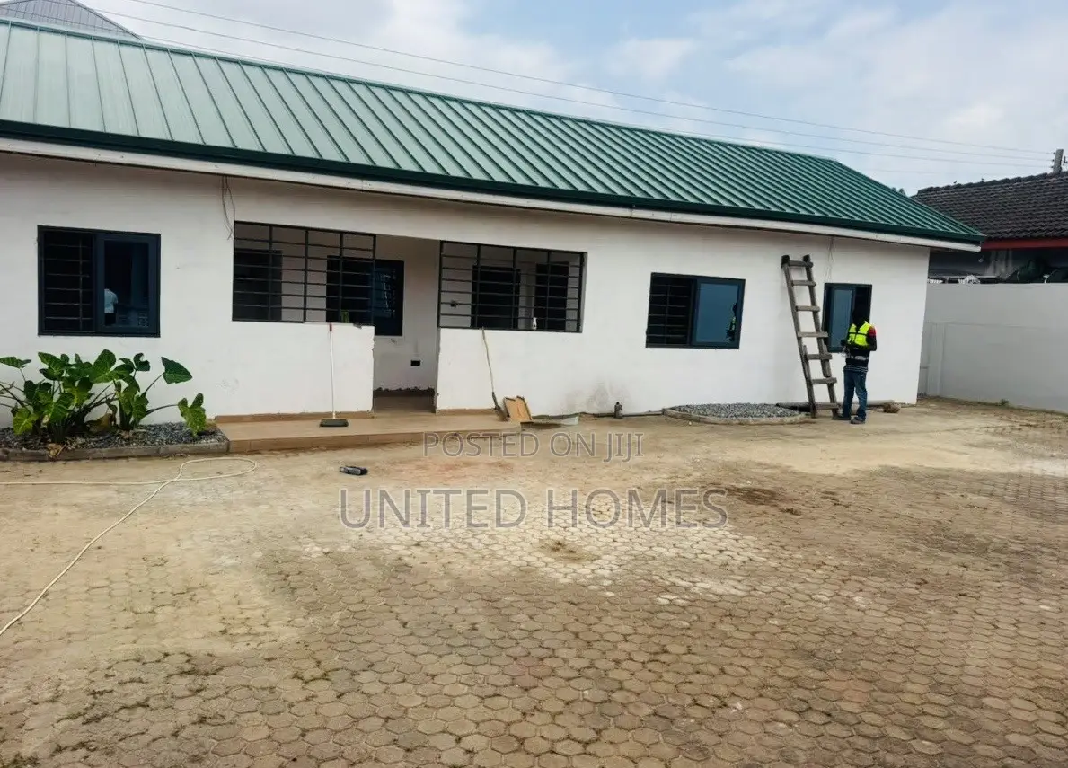 5bdrm House in Achimota for rent