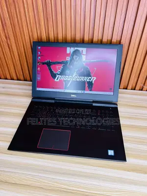 Laptop Dell Inspiron 7566 16GB Intel Core i5 SSD 256GB