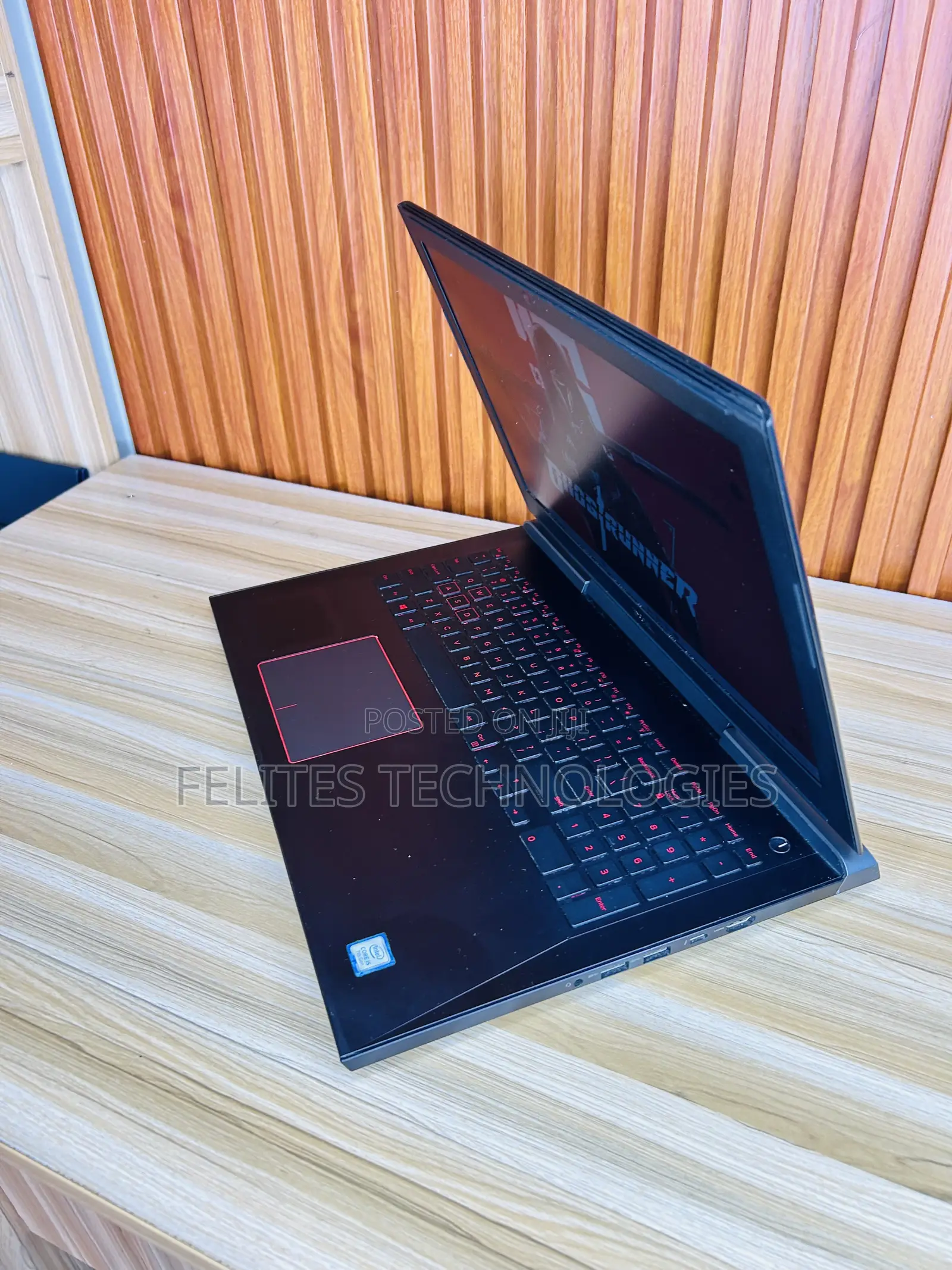Laptop Dell Inspiron 7566 16GB Intel Core i5 SSD 256GB
