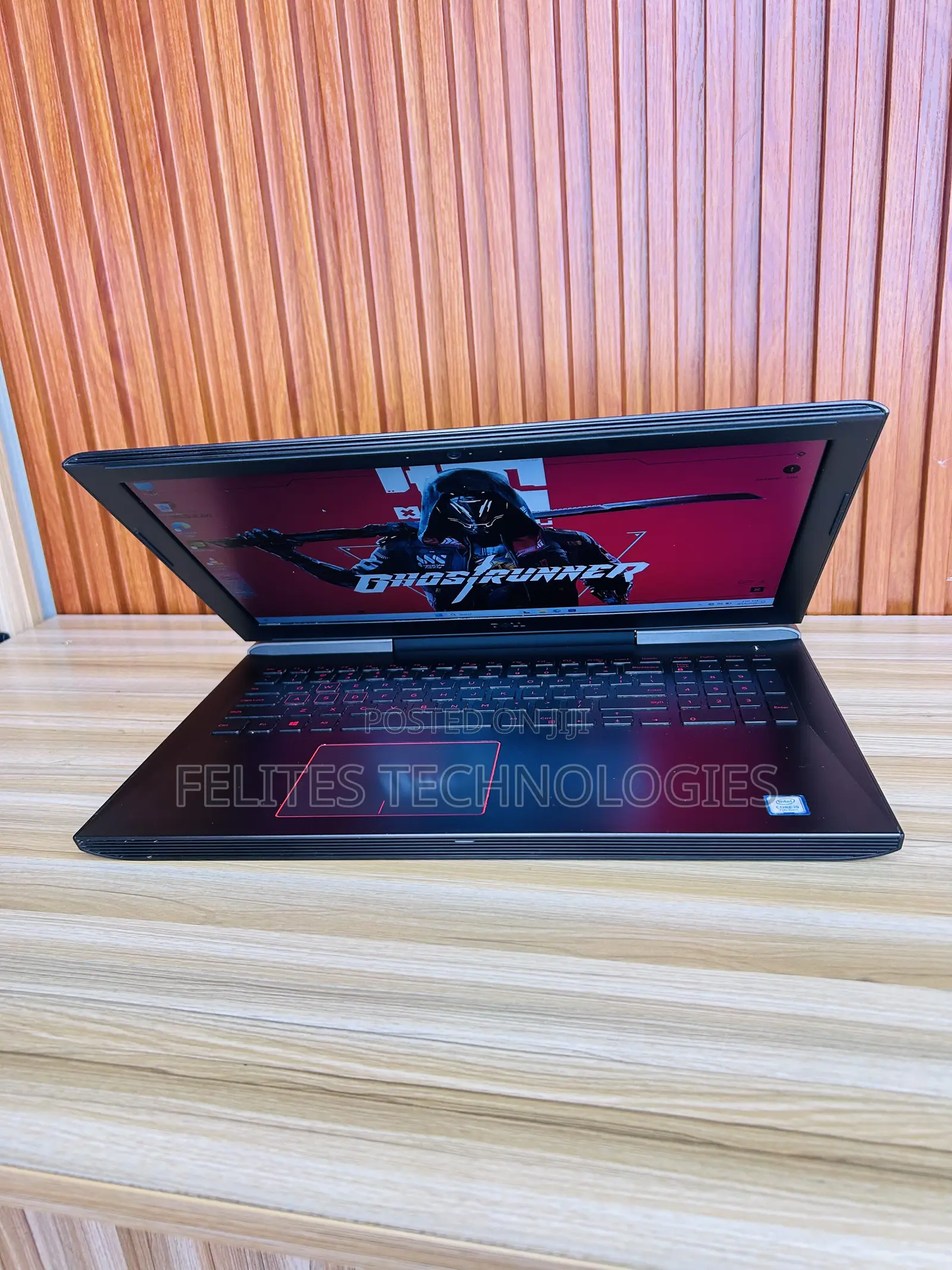 Laptop Dell Inspiron 7566 16GB Intel Core i5 SSD 256GB
