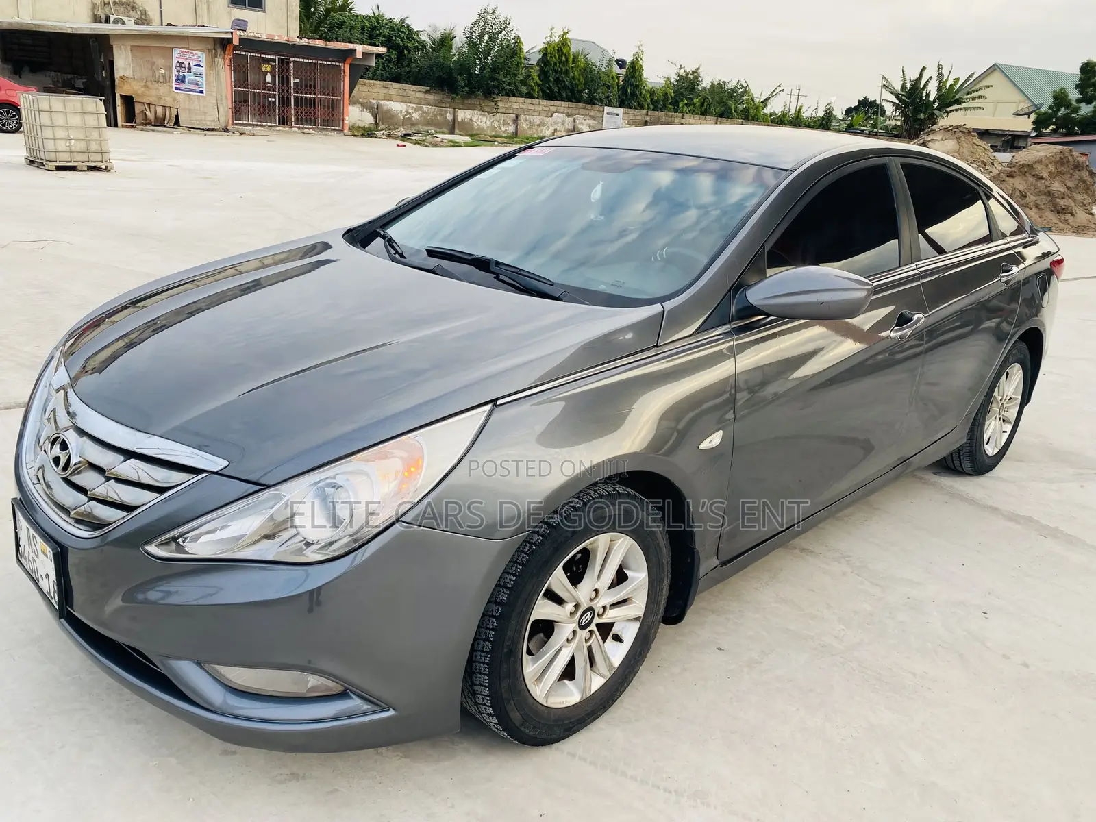 Hyundai Sonata GLS Sedan FWD (2.4L 4cyl 6A) 2013 Gray