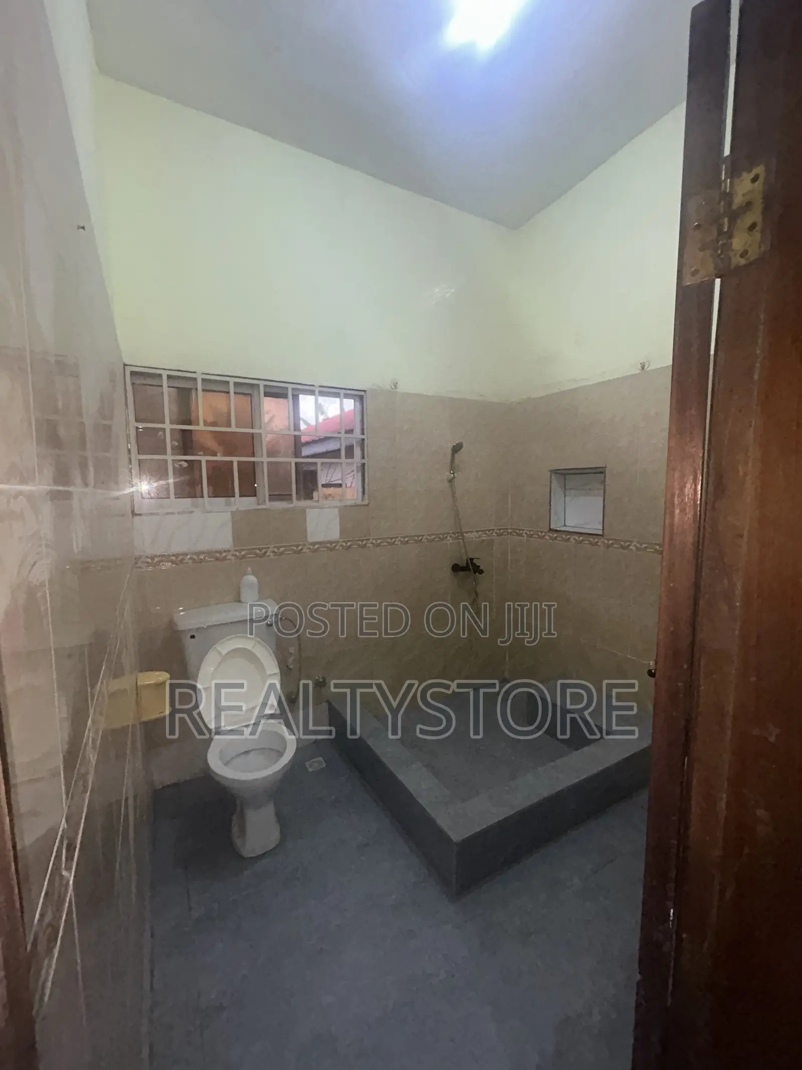 2bdrm Apartment in Cozy Home, Accra Metropolitan for rent