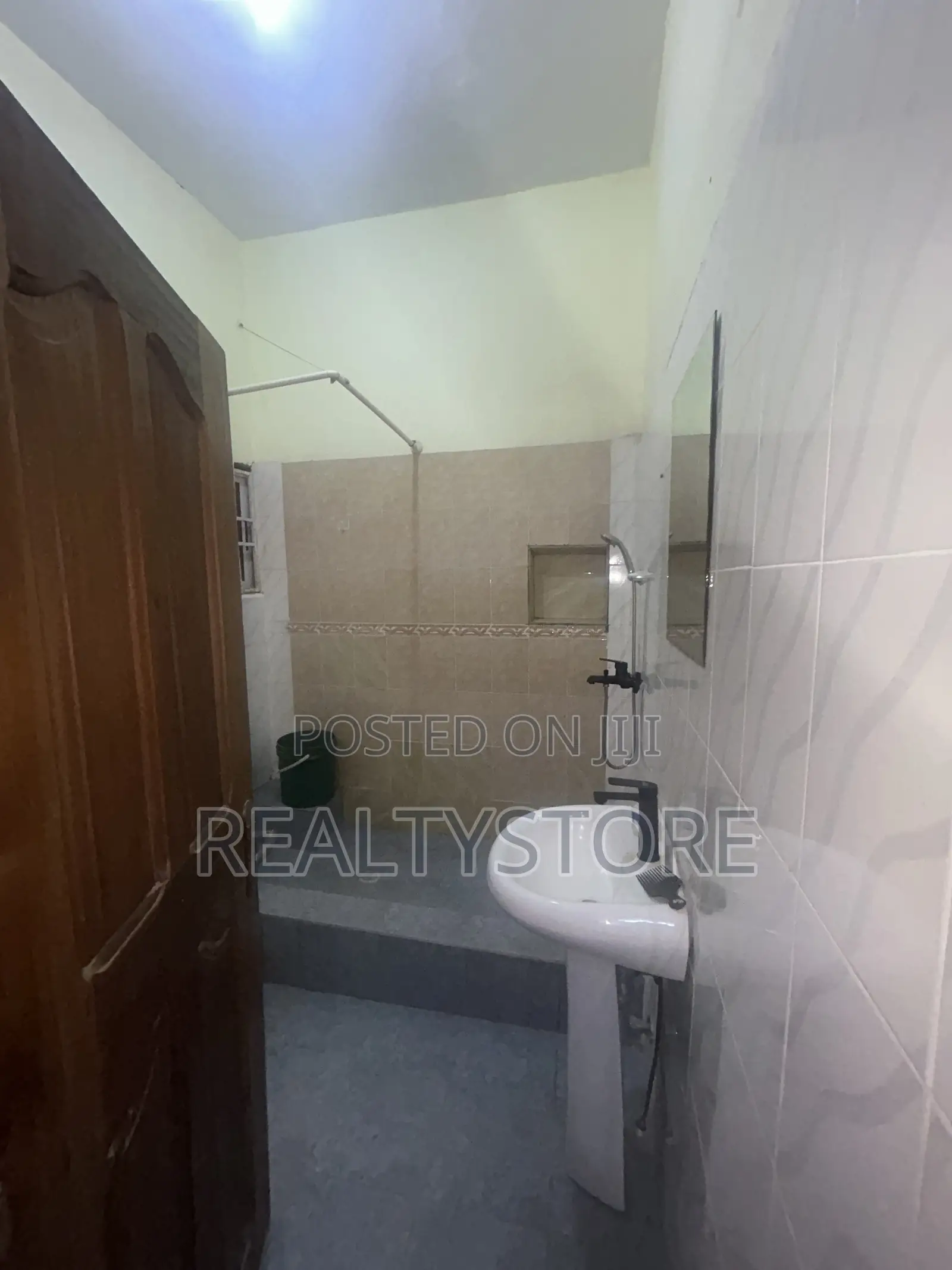 2bdrm Apartment in Cozy Home, Accra Metropolitan for rent