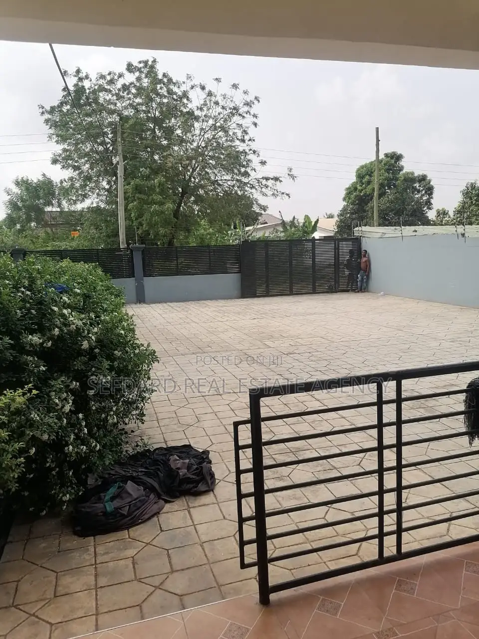 3bdrm House in Sefdard Properties, Amasaman for sale