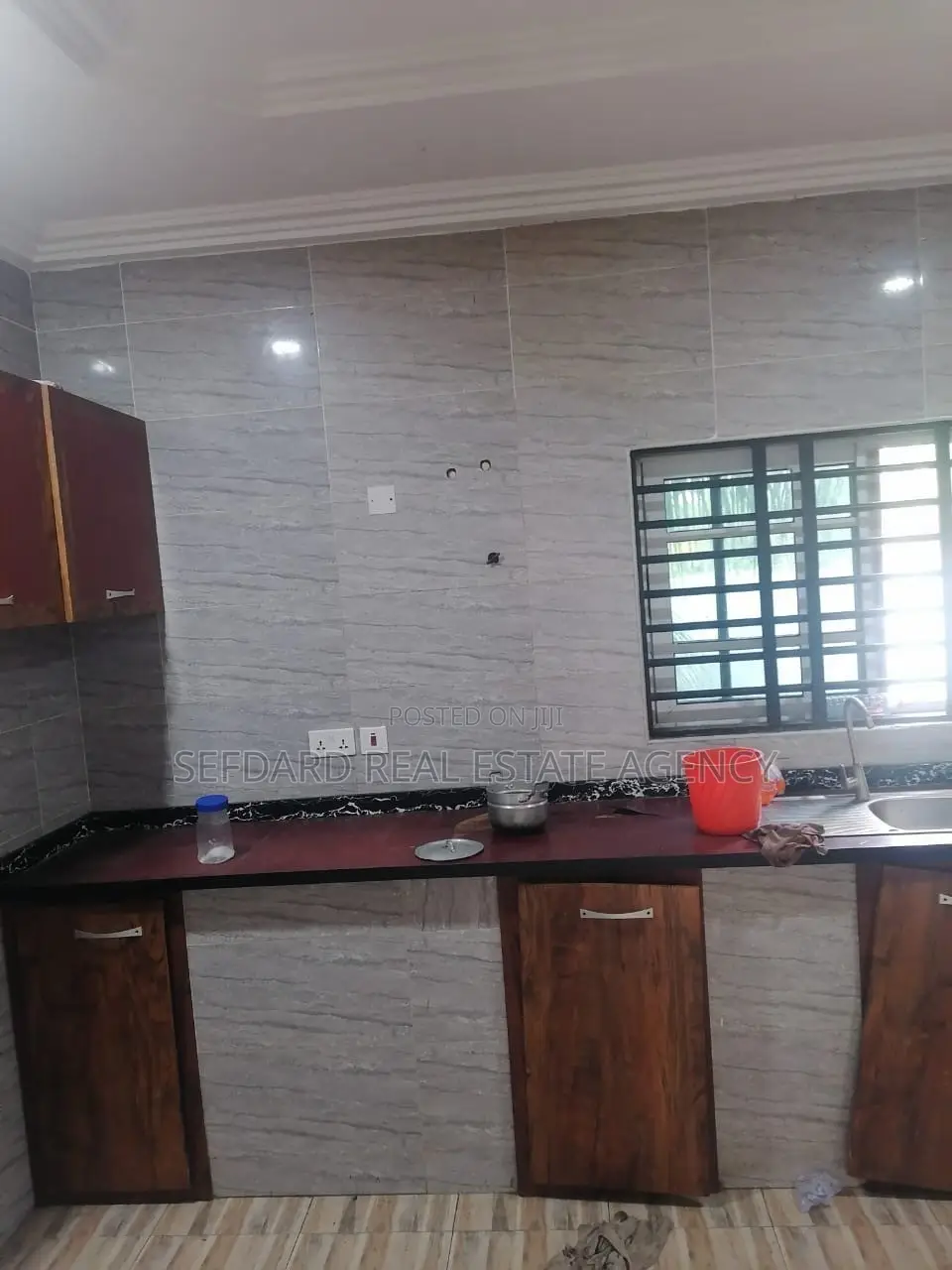 3bdrm House in Sefdard Properties, Amasaman for sale