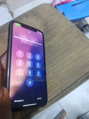 Apple iPhone XR 128 GB Black