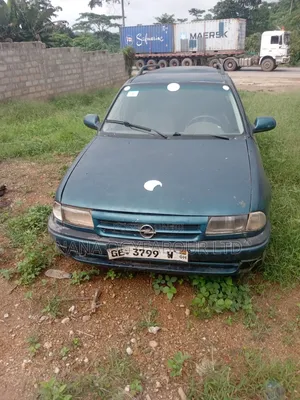 Opel Astra 2003 Green