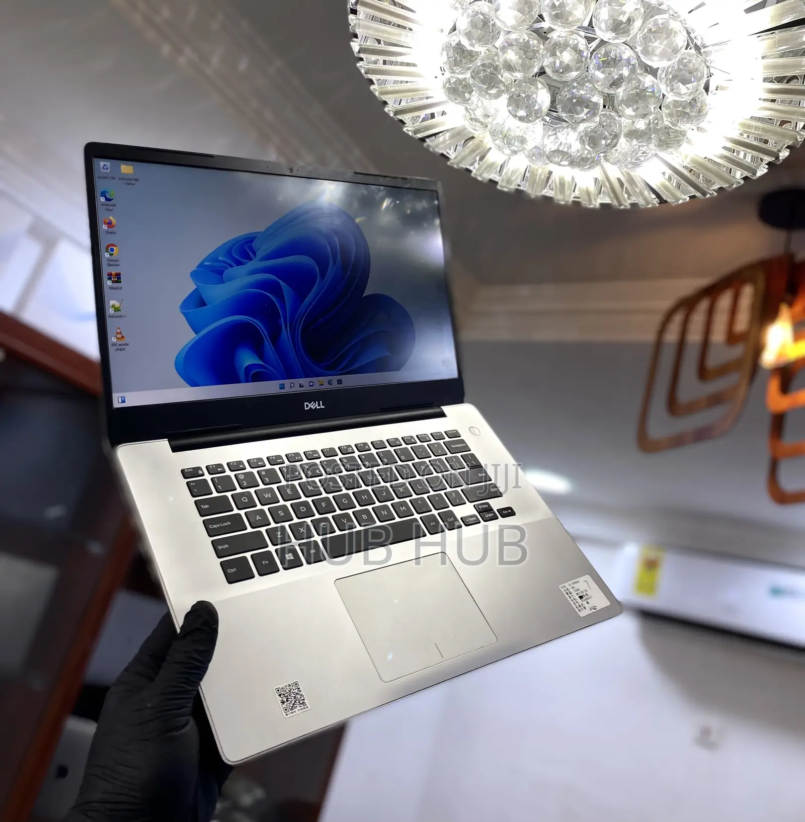 Laptop Dell Inspiron 15 5580 8GB Intel Core i5 SSD 256GB