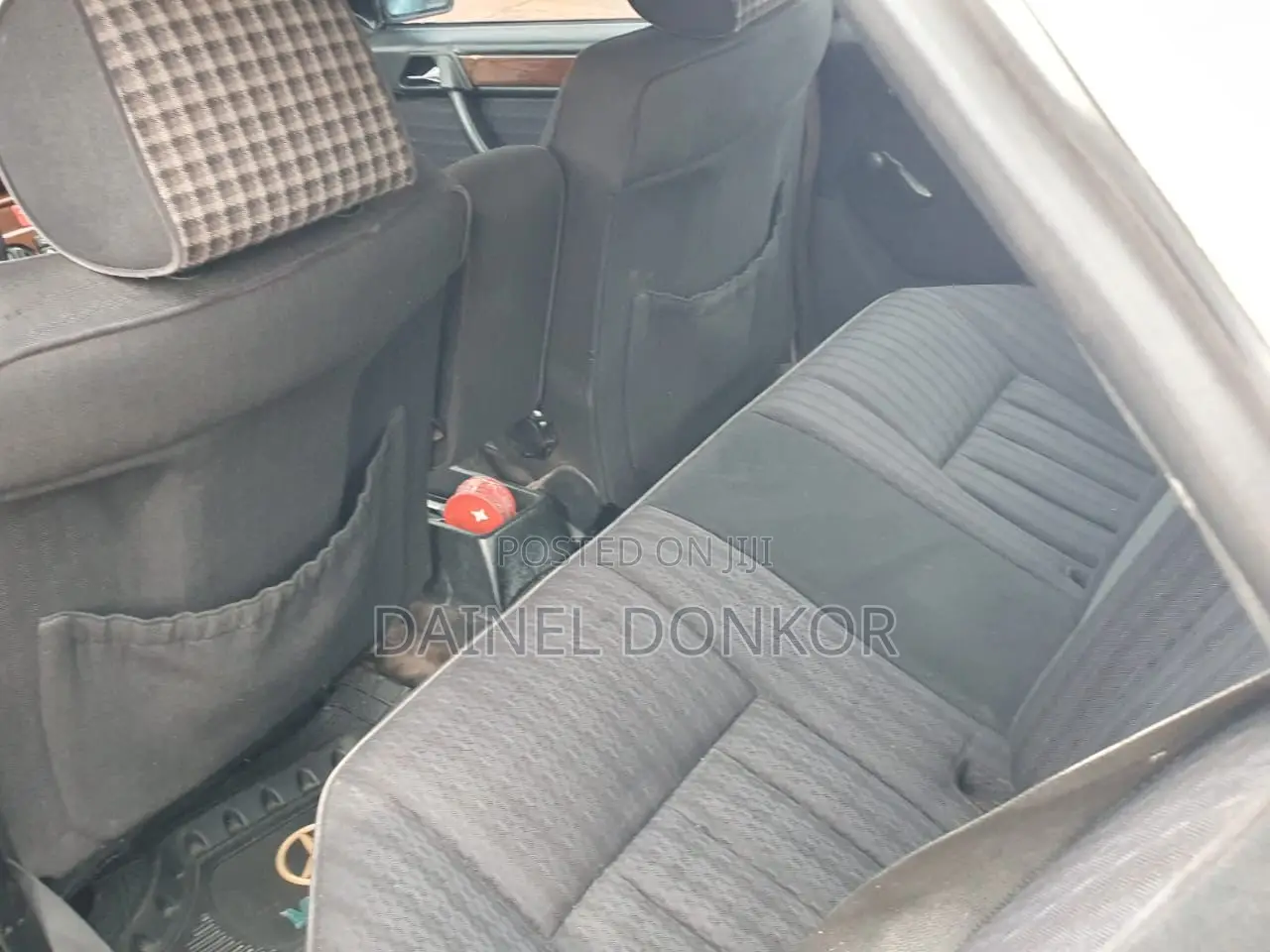 Mercedes-Benz 220E 1995 Gray